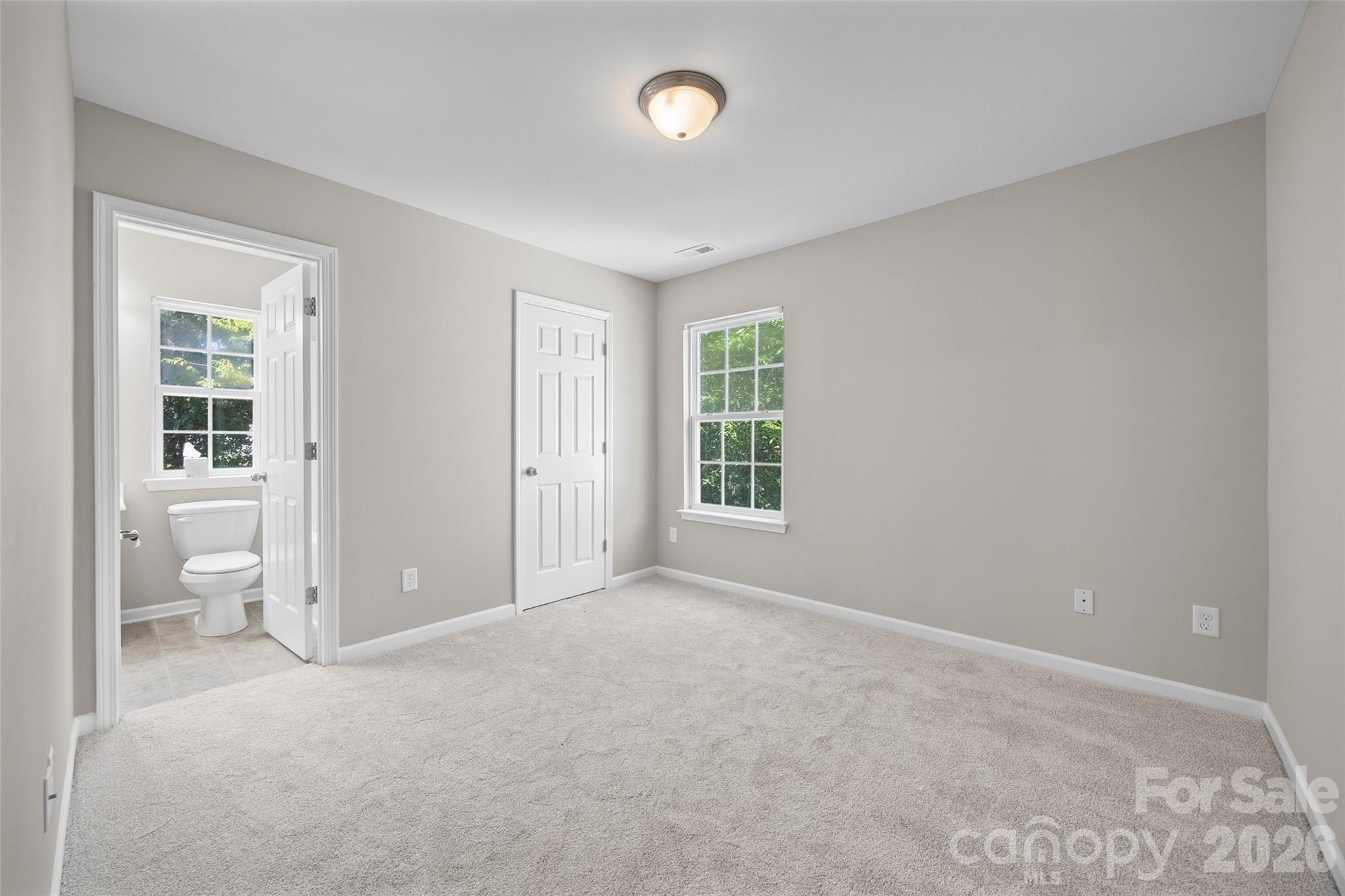 17707 Train Station Drive — Huntersville