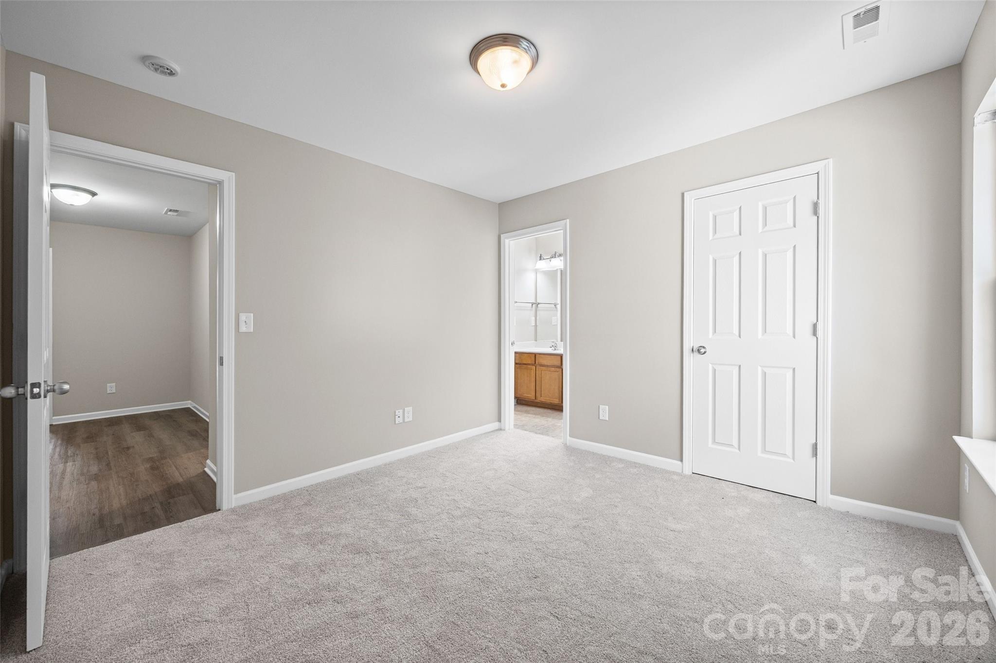 17707 Train Station Drive — Huntersville