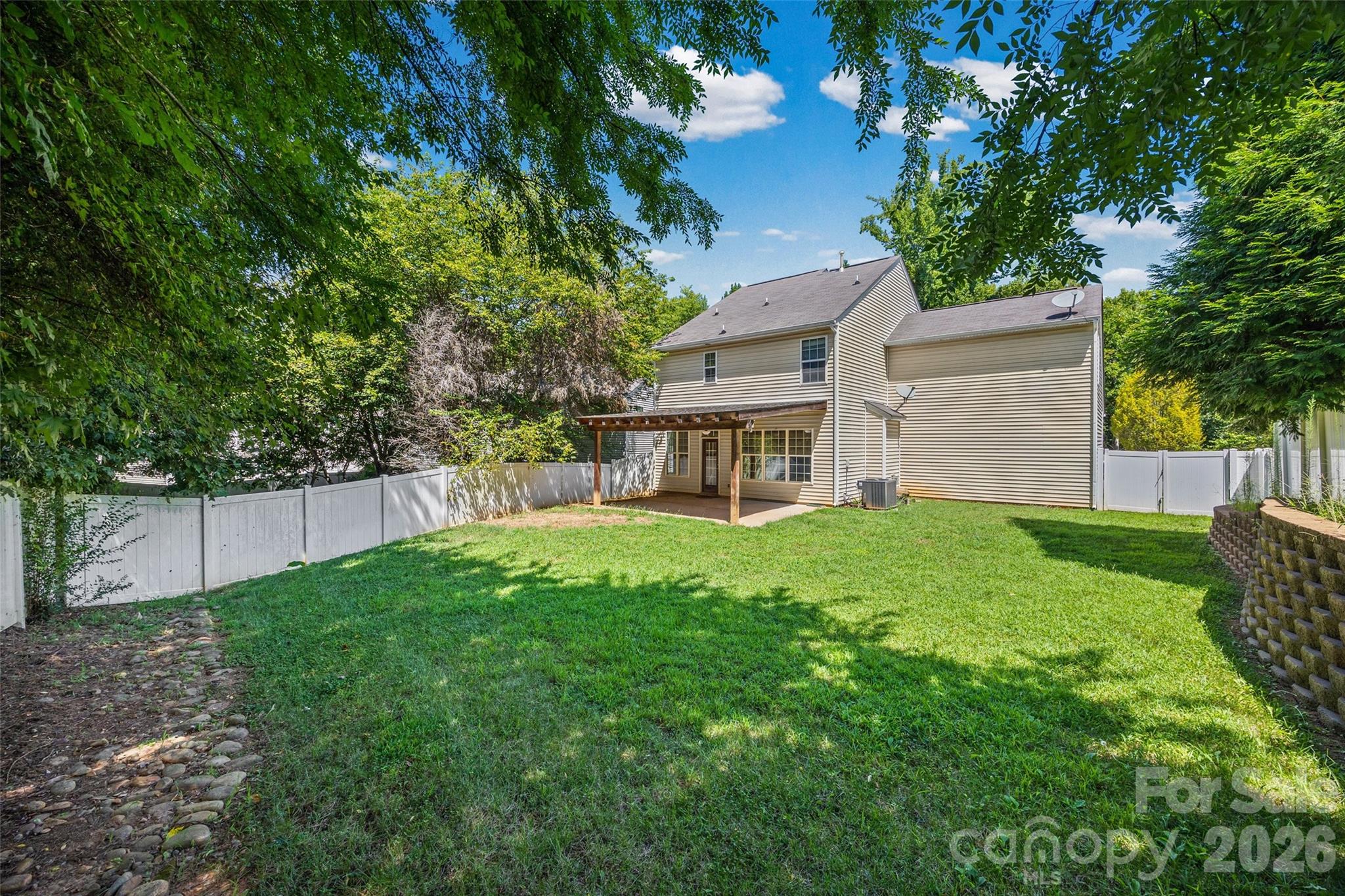 17707 Train Station Drive — Huntersville