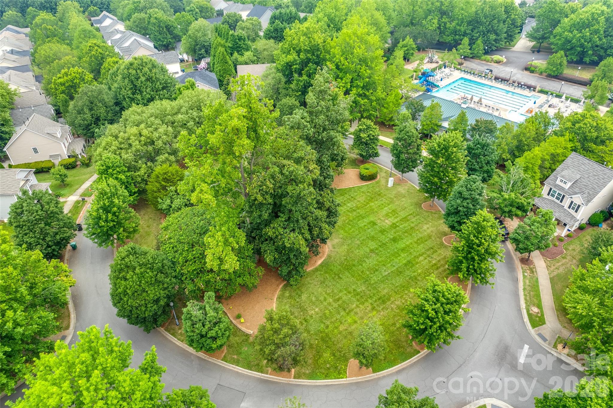 17707 Train Station Drive — Huntersville