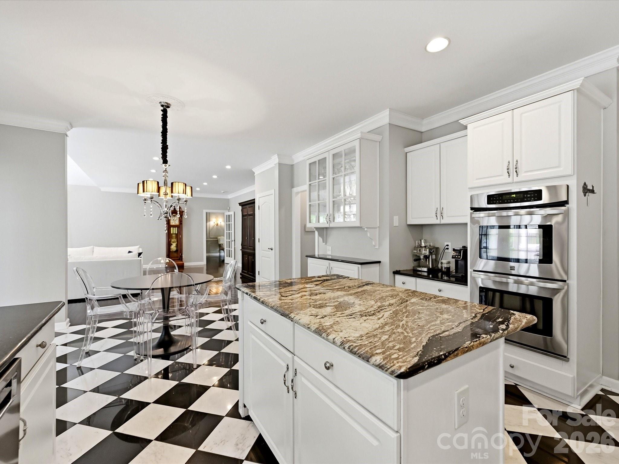 2805 Peverell Lane — Charlotte