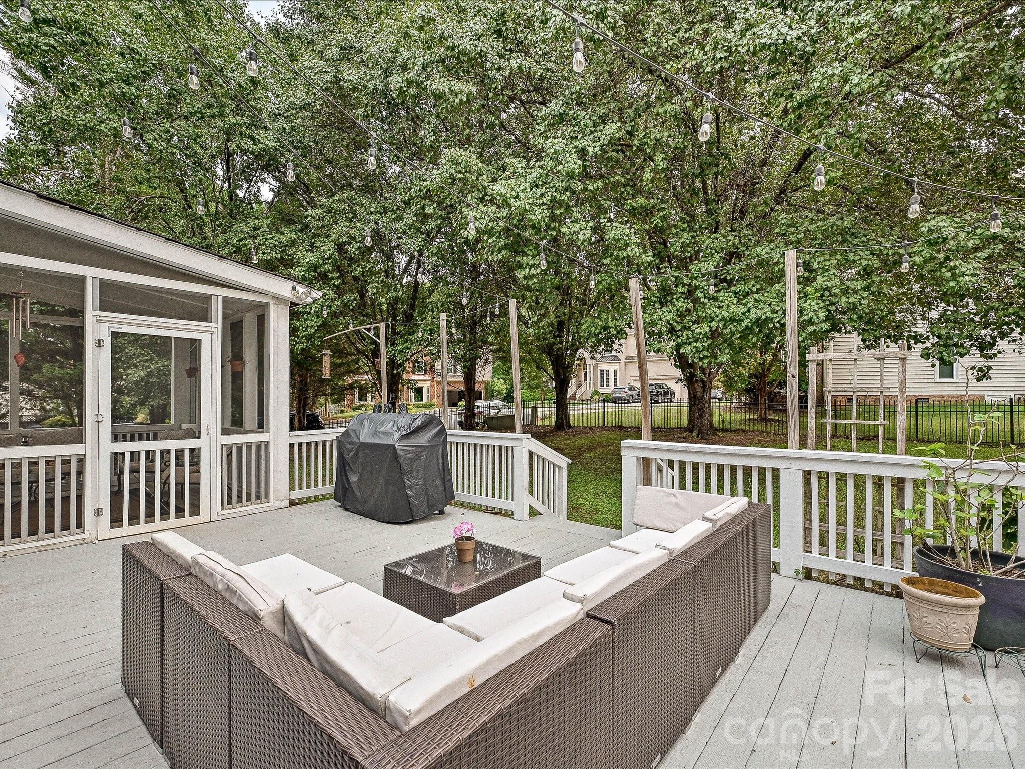 2805 Peverell Lane — Charlotte