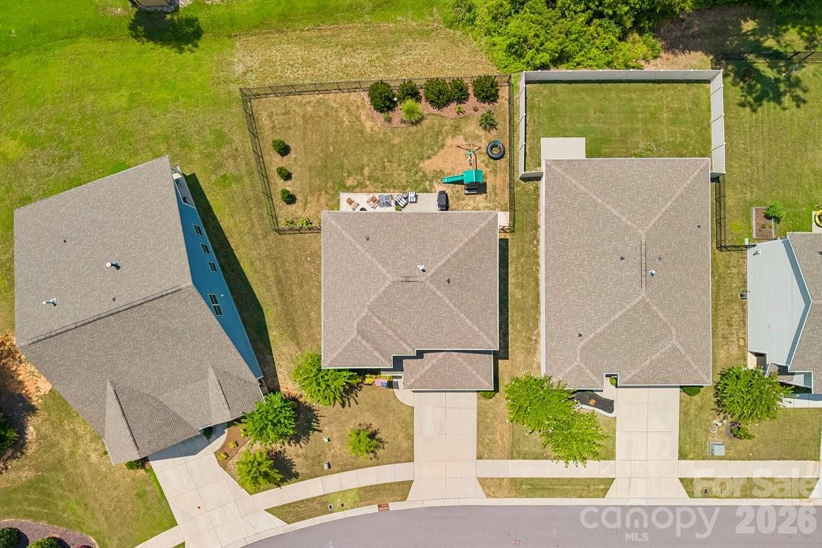 1809 Shelbourne Way — Fort Mill