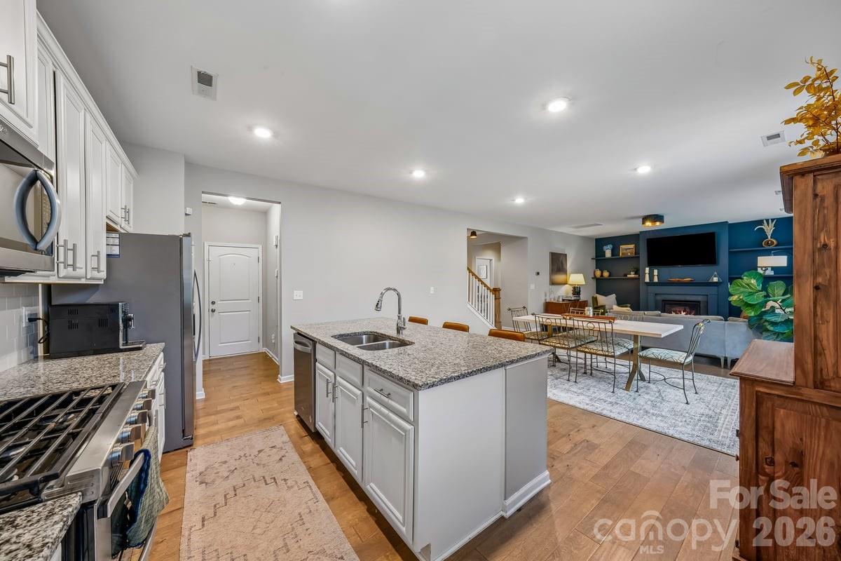 1809 Shelbourne Way — Fort Mill
