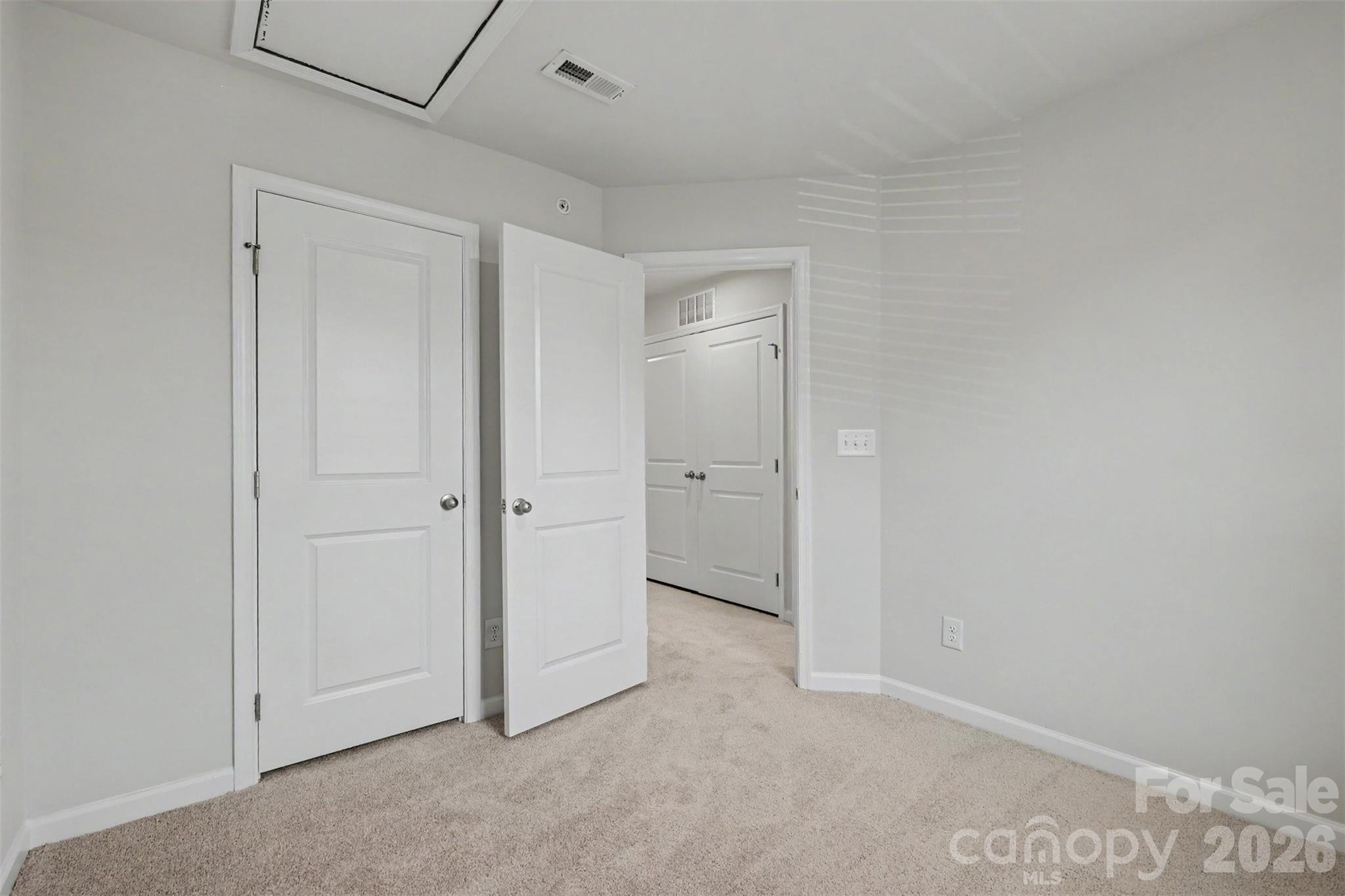 2652 McCurdy Trail — Charlotte