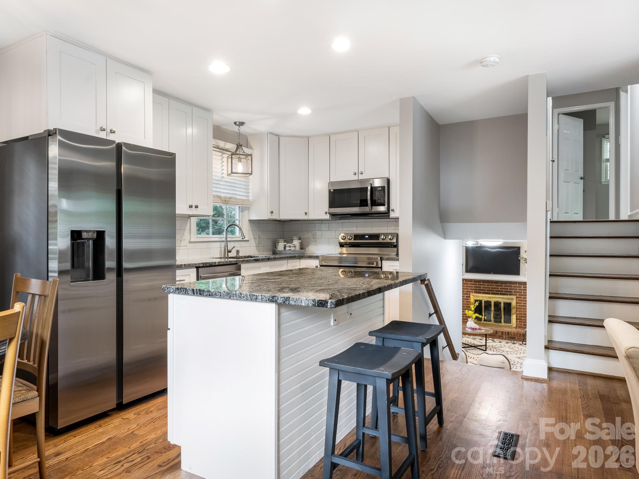 7518 Riding Trail Road — Charlotte