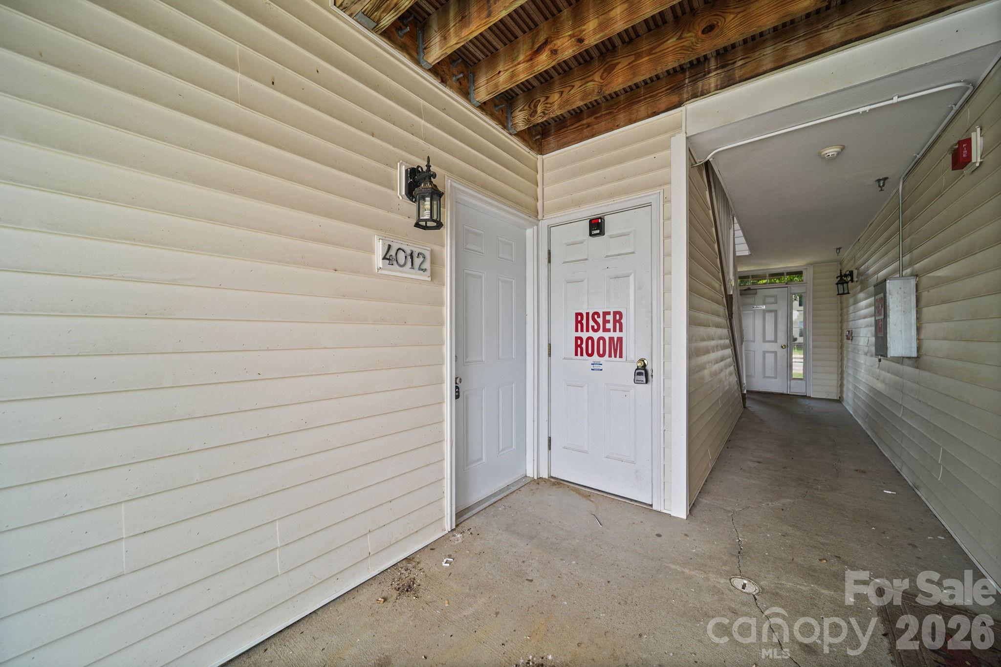 4012 Town Center Road — Harrisburg
