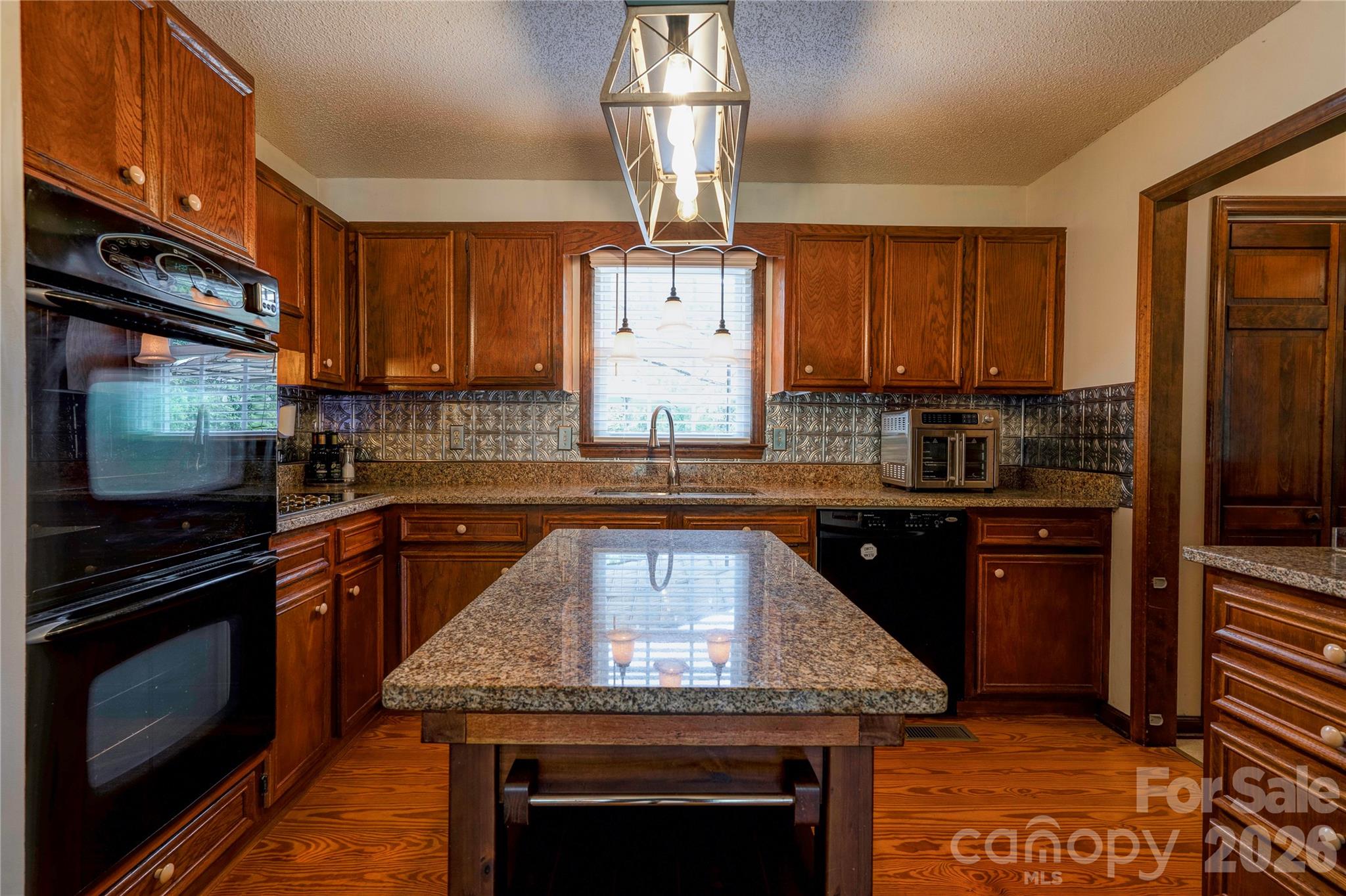 719 W Zion Church Road — Shelby