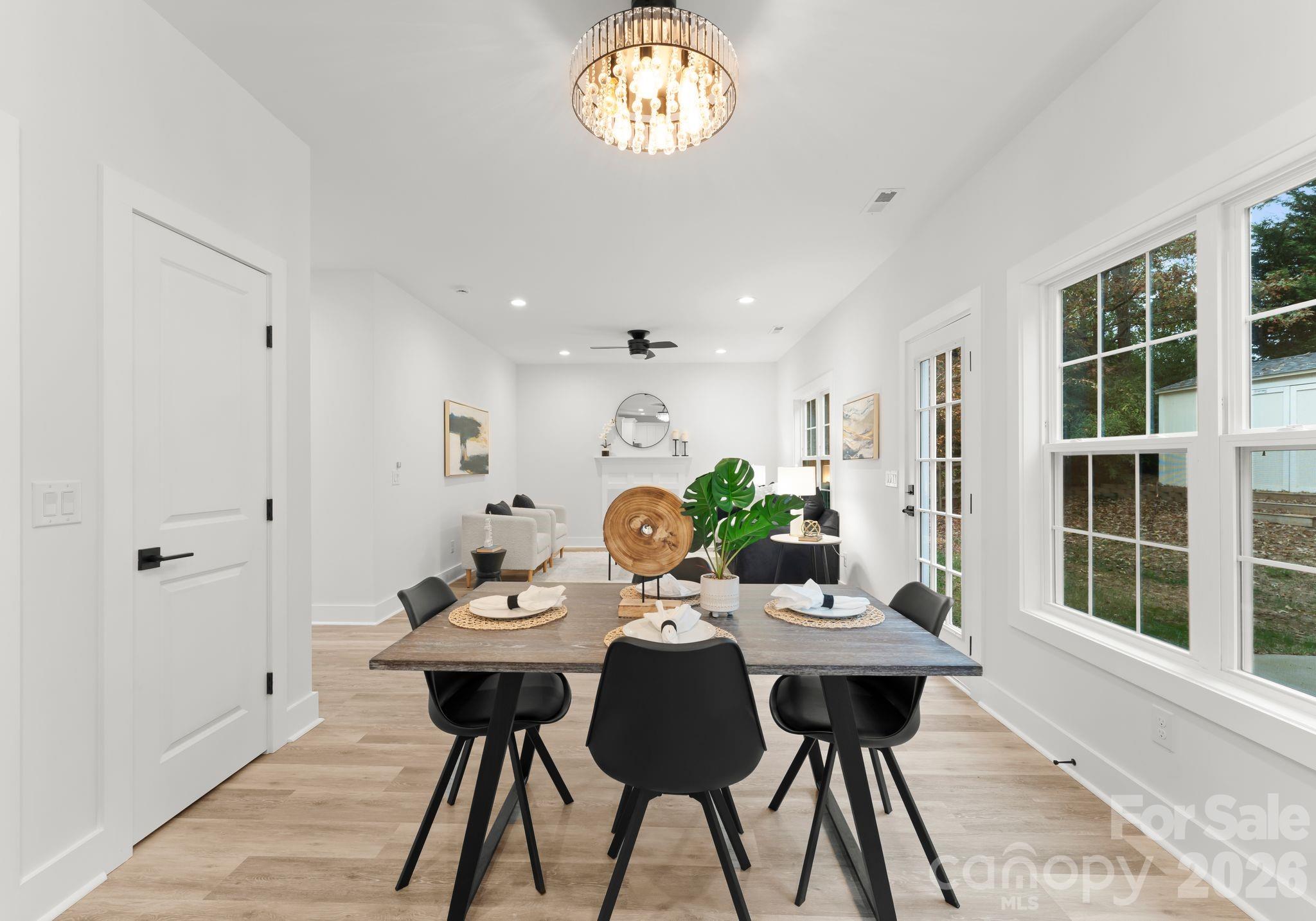 6923 Cascade Dream Court — Huntersville