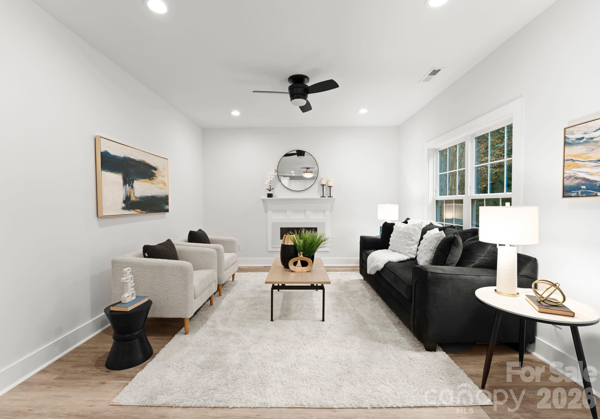 6923 Cascade Dream Court — Huntersville