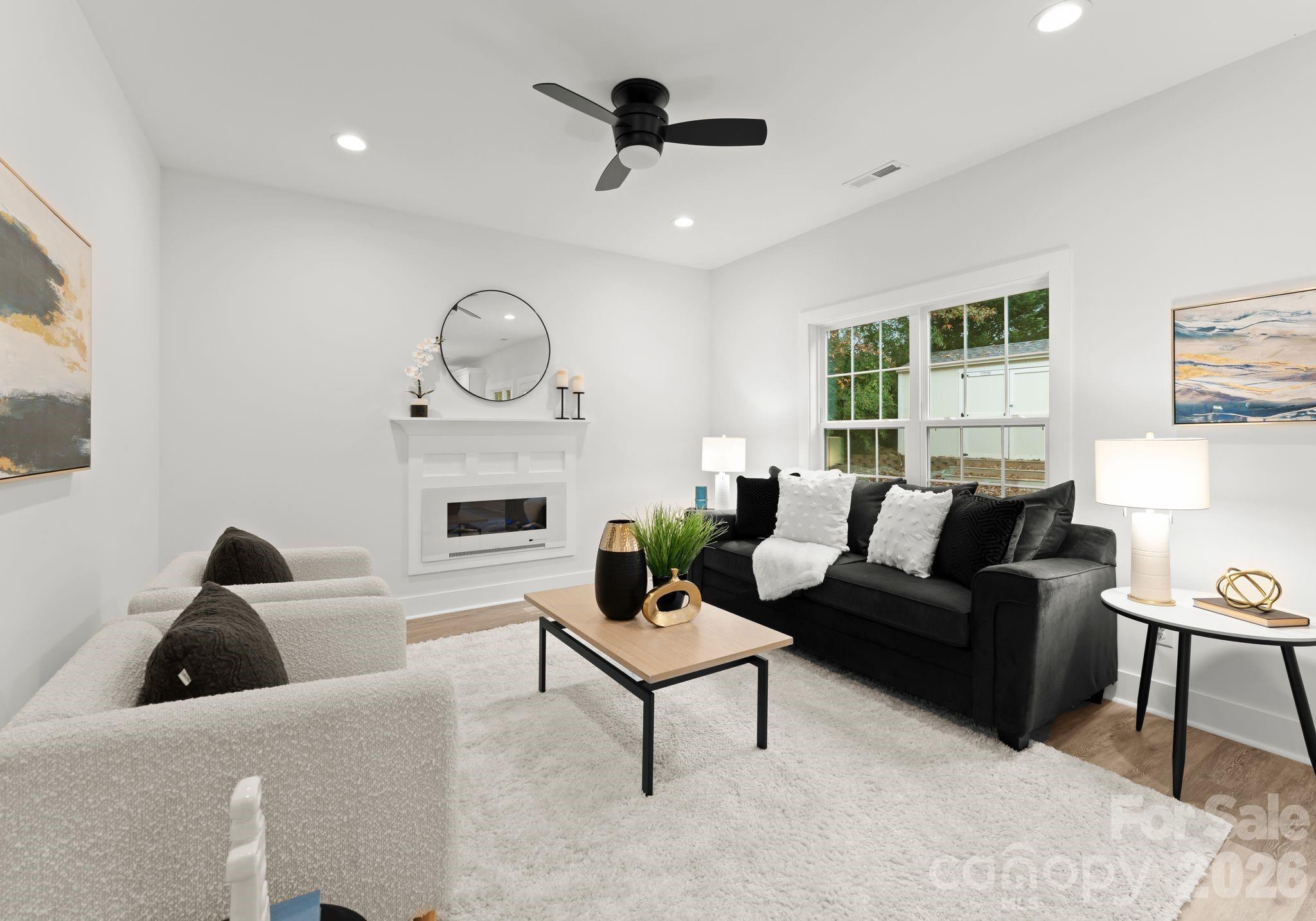 6923 Cascade Dream Court — Huntersville