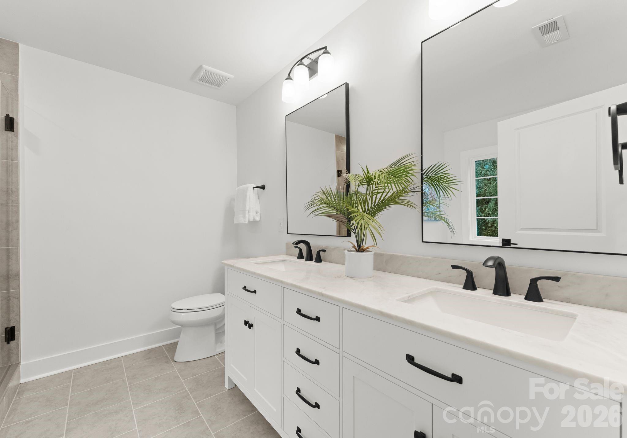 6923 Cascade Dream Court — Huntersville