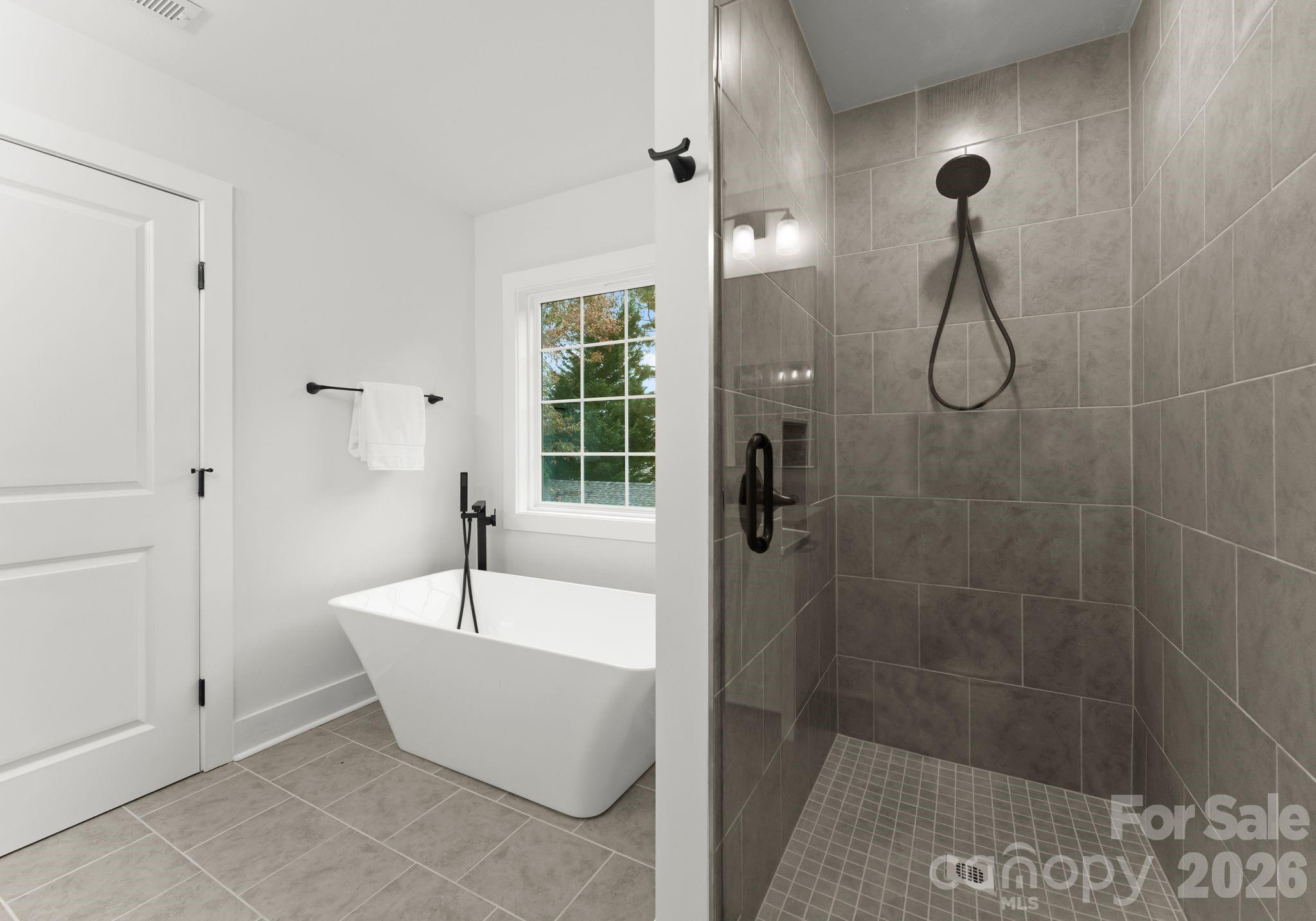 6923 Cascade Dream Court — Huntersville