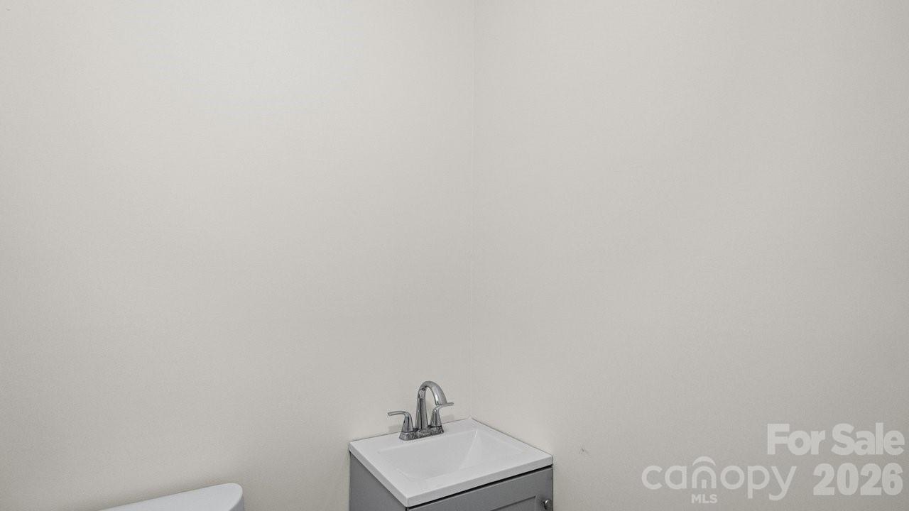 634 Kentbrook Drive — Charlotte