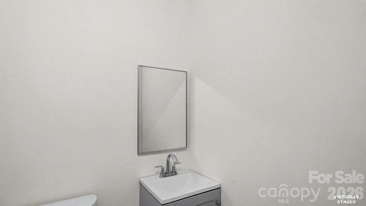 634 Kentbrook Drive — Charlotte