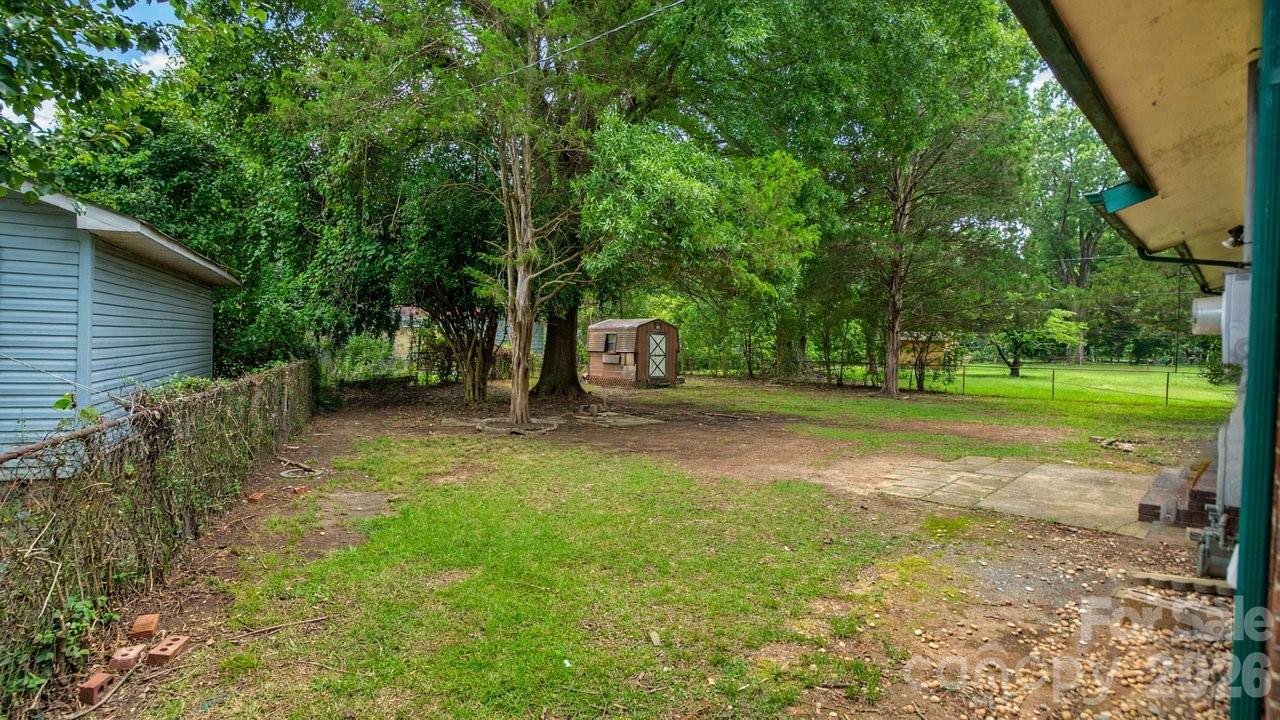 634 Kentbrook Drive — Charlotte