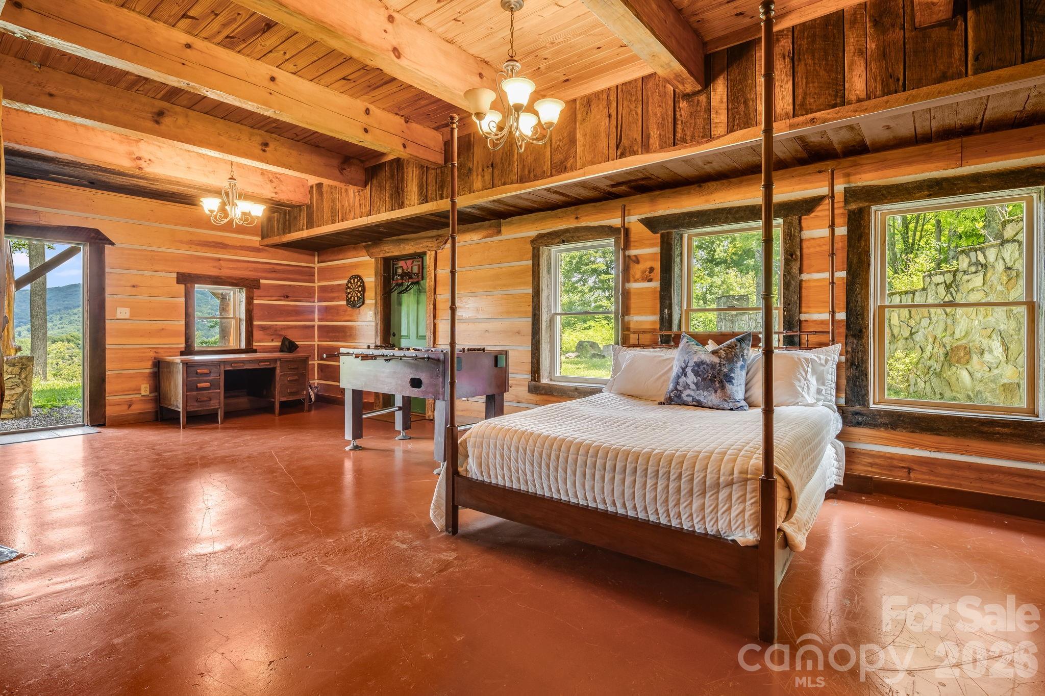 1185 Black Bear Drive — Mars Hill