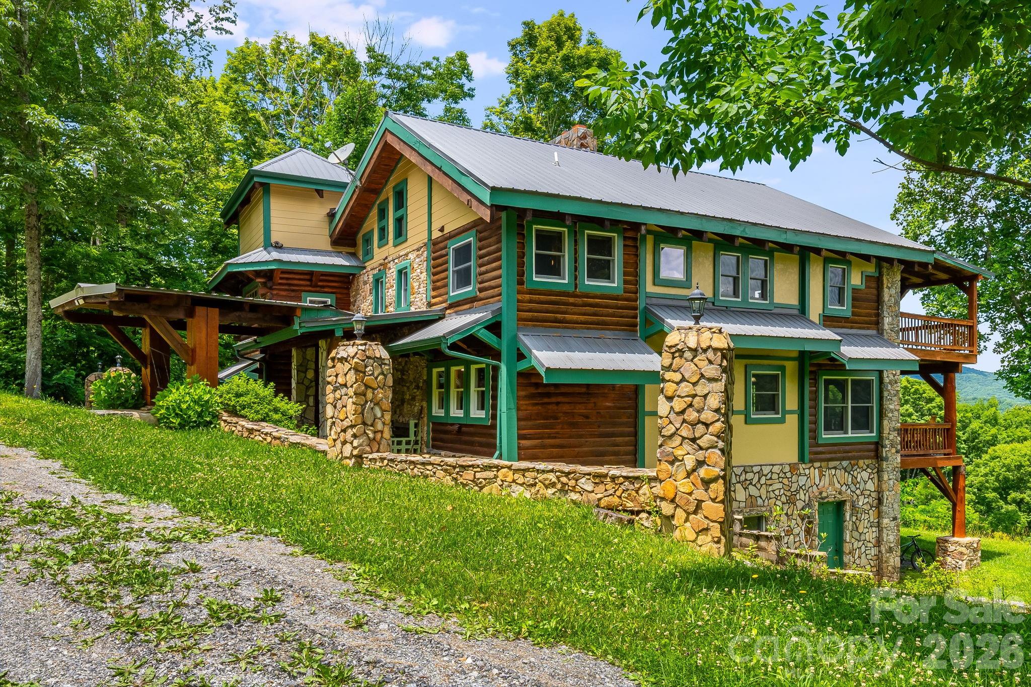 1185 Black Bear Drive — Mars Hill