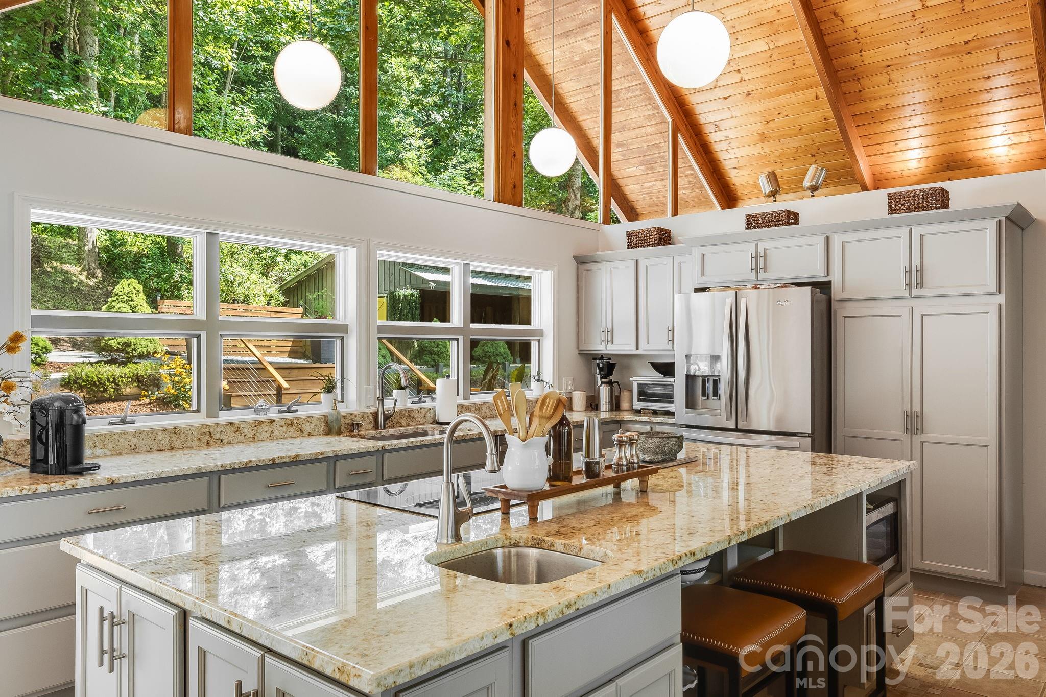 2752 Gerton Highway — Gerton