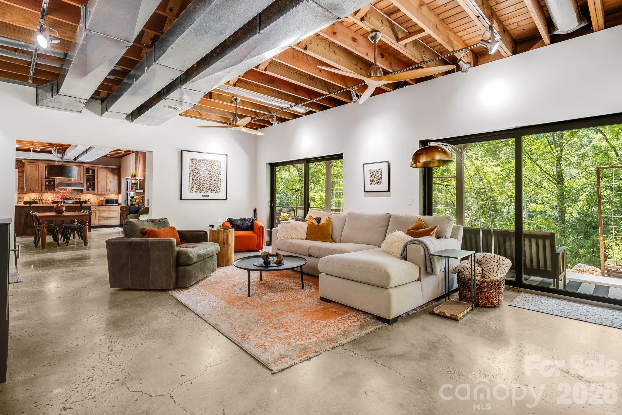 2752 Gerton Highway — Gerton
