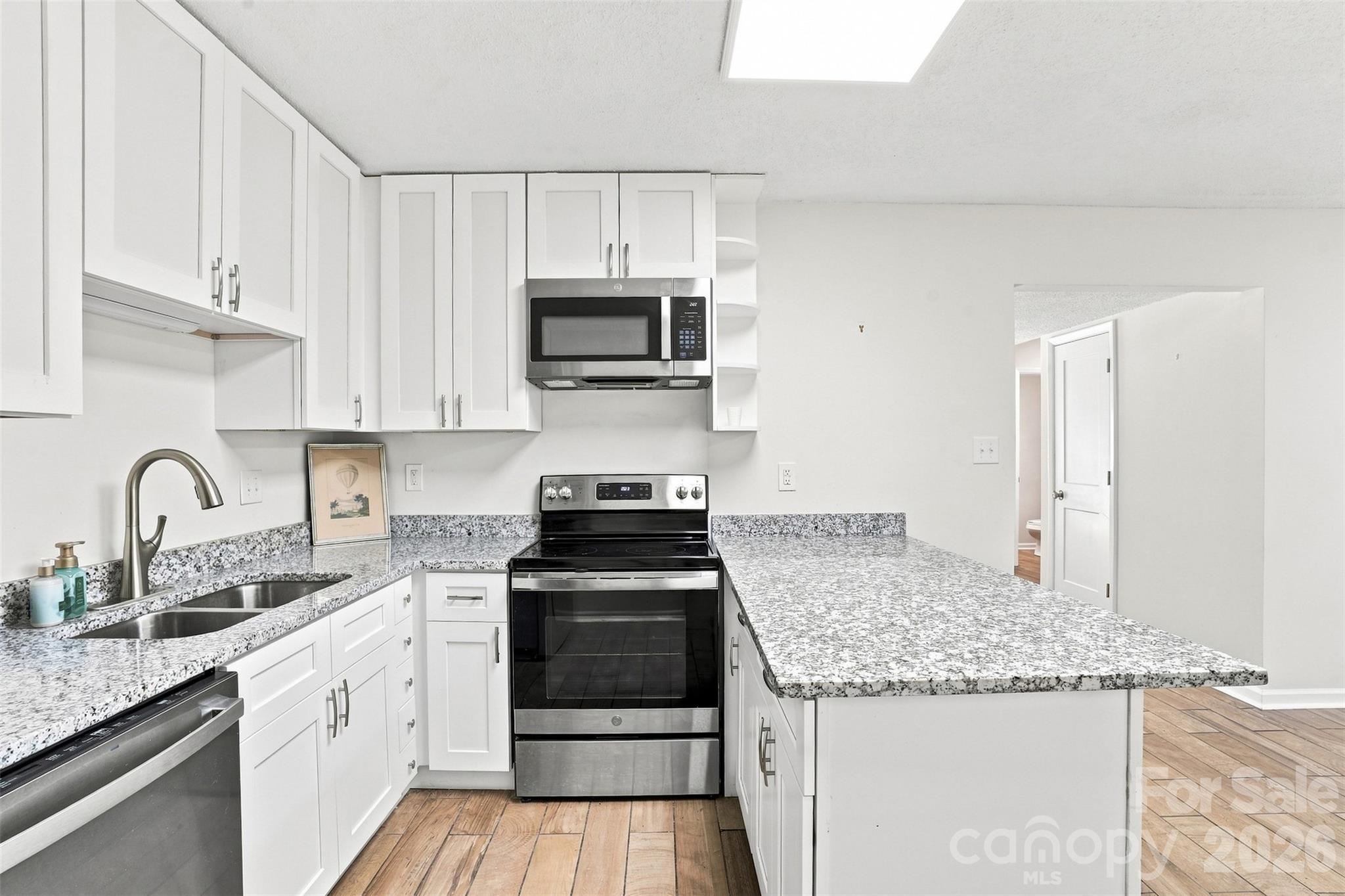 7403 Mystic Lane — Charlotte