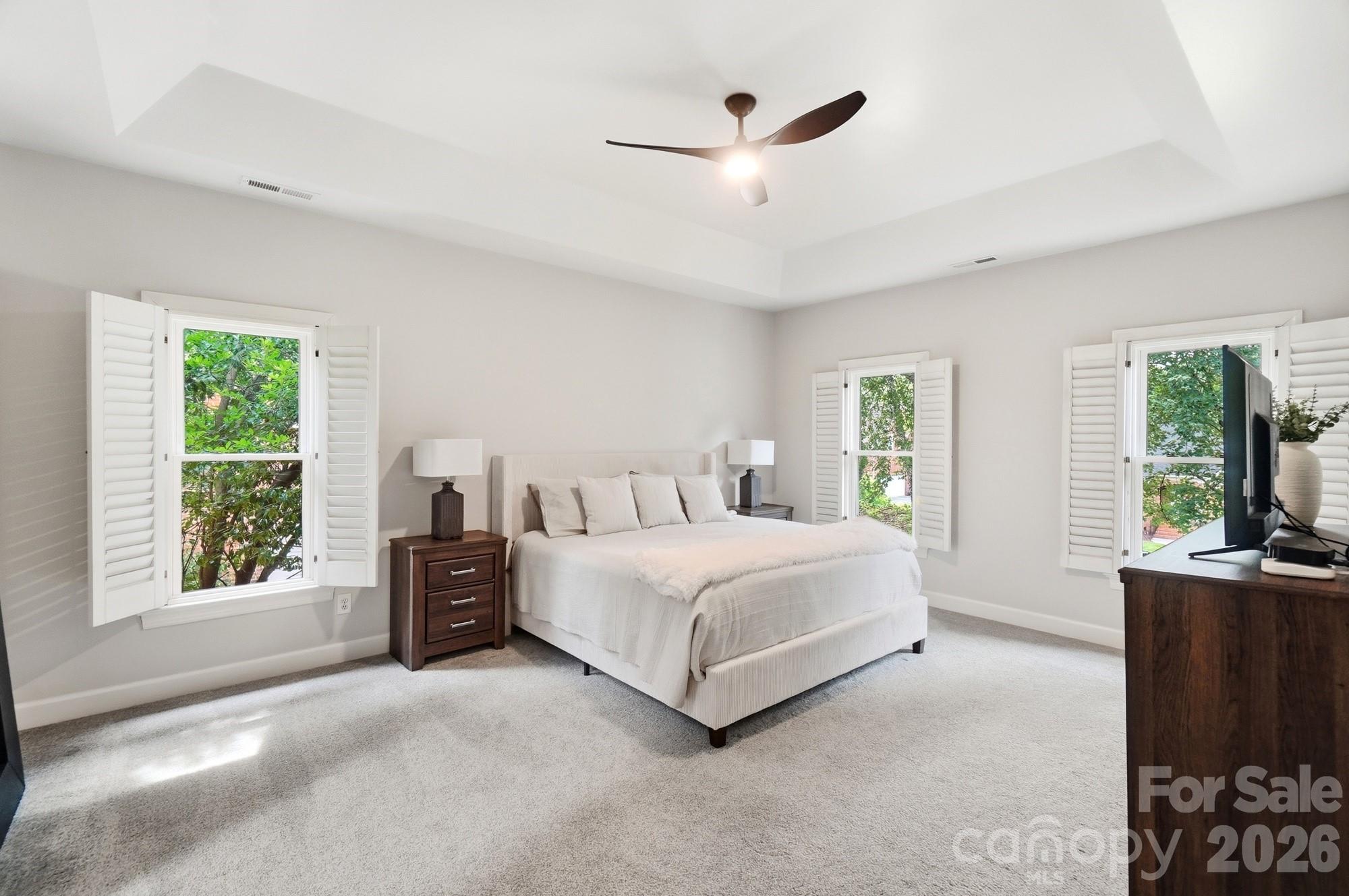 10427 Hadleigh Place — Charlotte