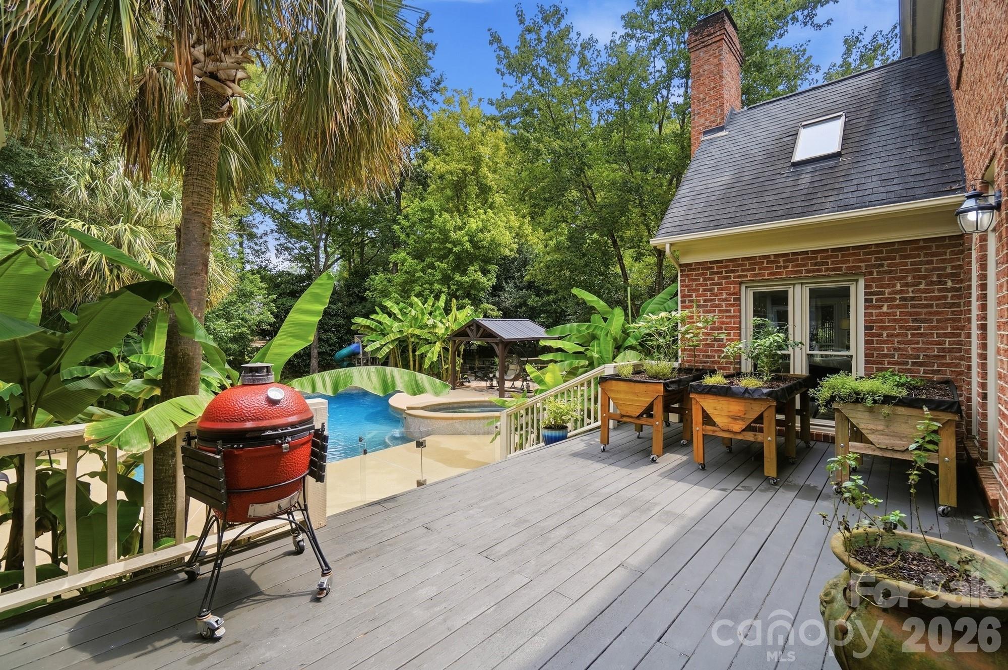 10427 Hadleigh Place — Charlotte