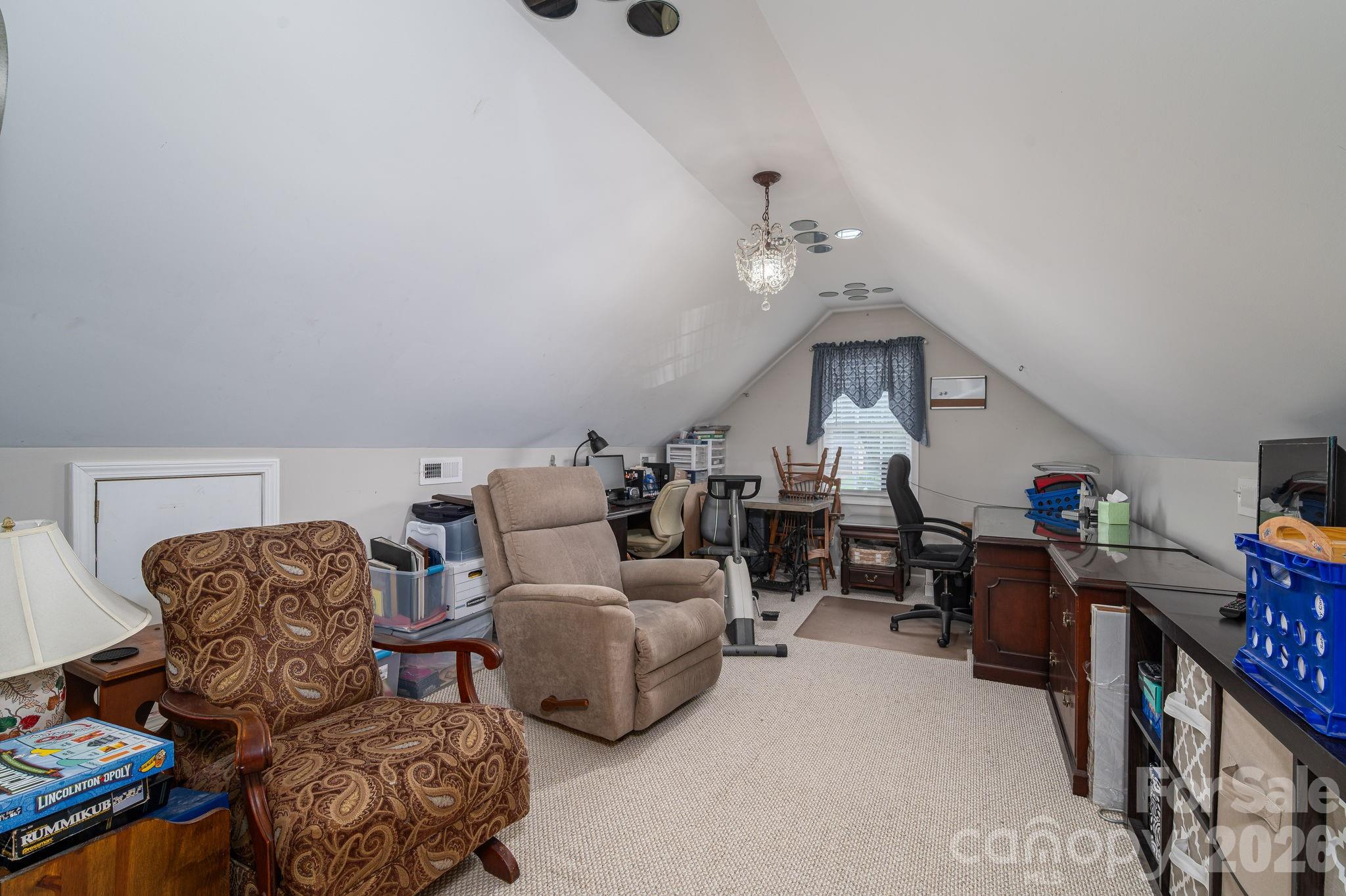 1882 Shuford Road — Lincolnton
