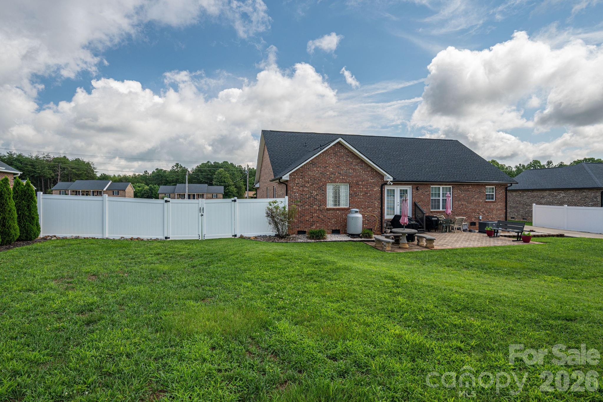 1882 Shuford Road — Lincolnton