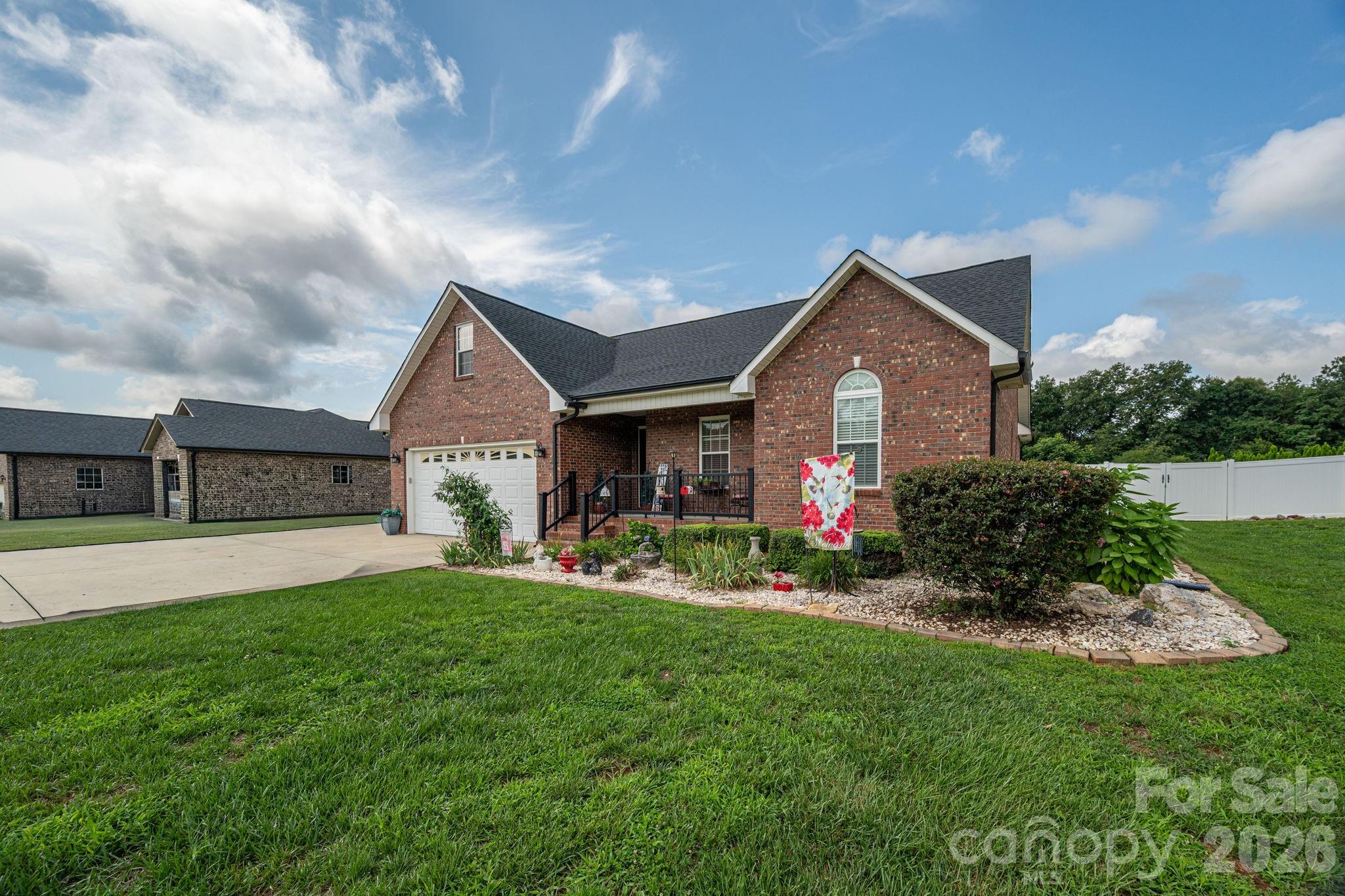 1882 Shuford Road — Lincolnton