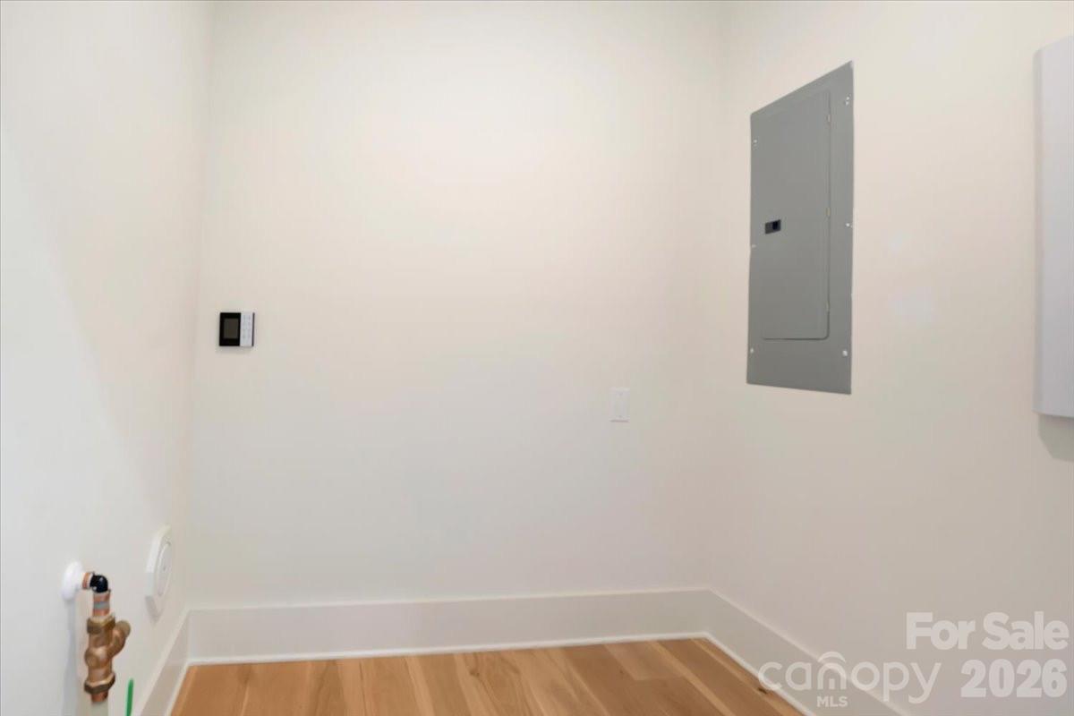 428 Dover Avenue — Charlotte
