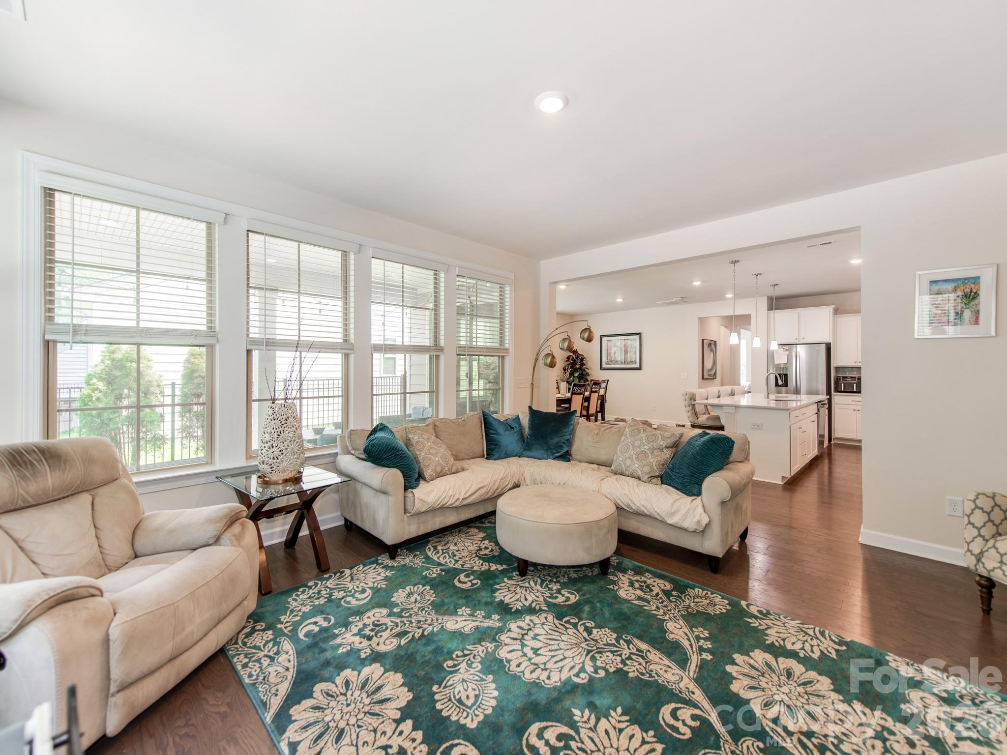 8022 Cornhill Avenue — Charlotte
