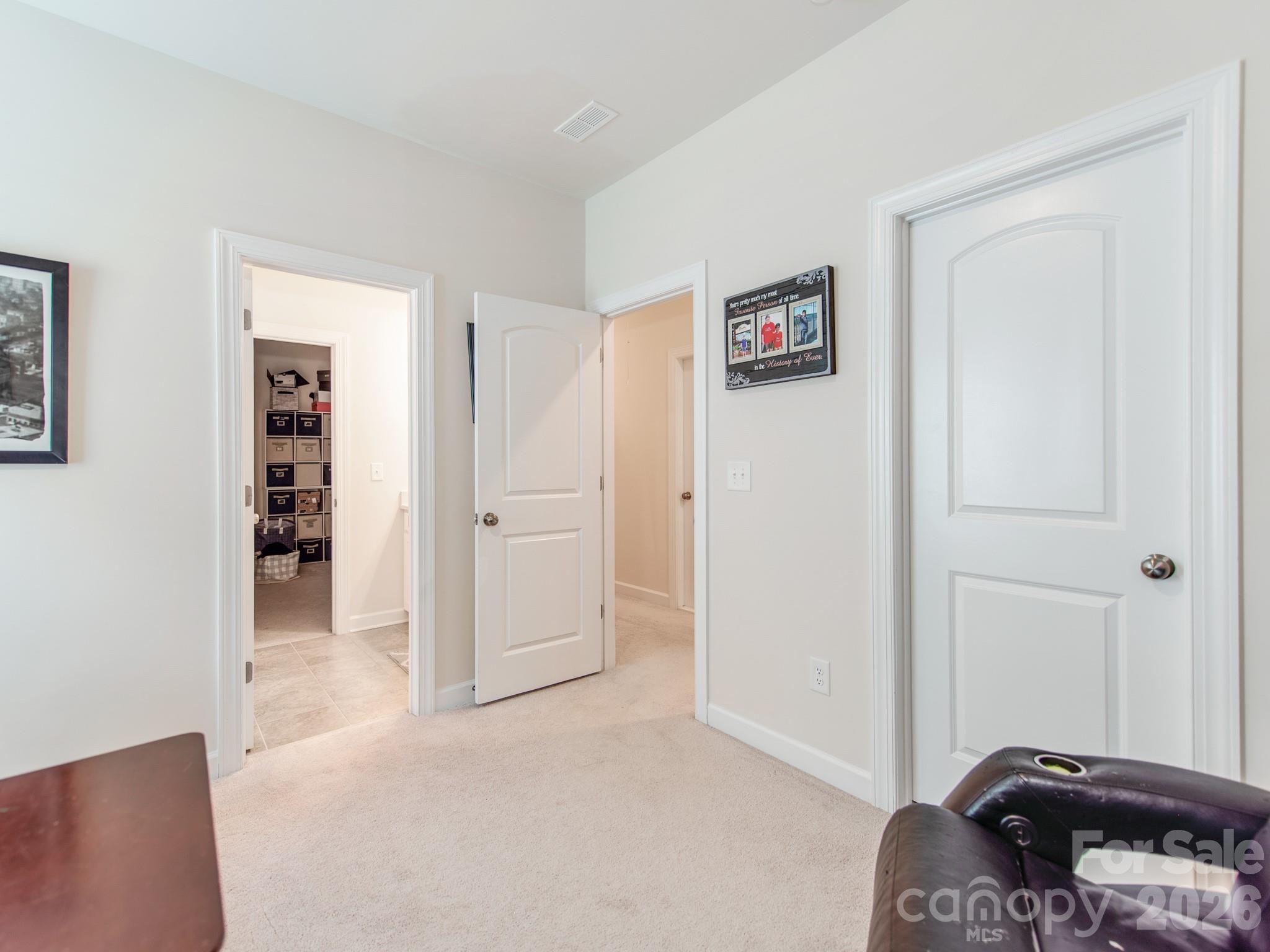 8022 Cornhill Avenue — Charlotte