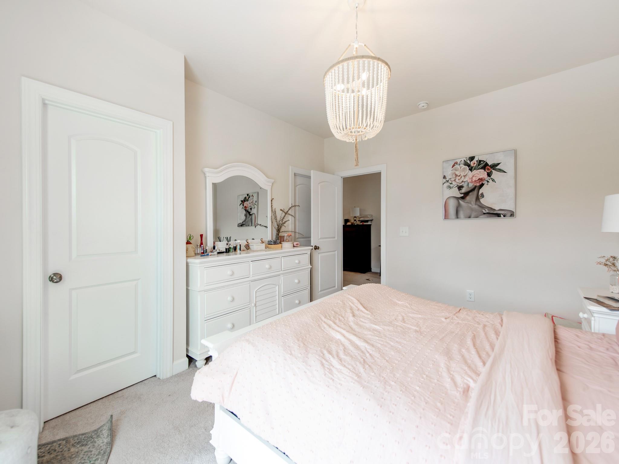 8022 Cornhill Avenue — Charlotte