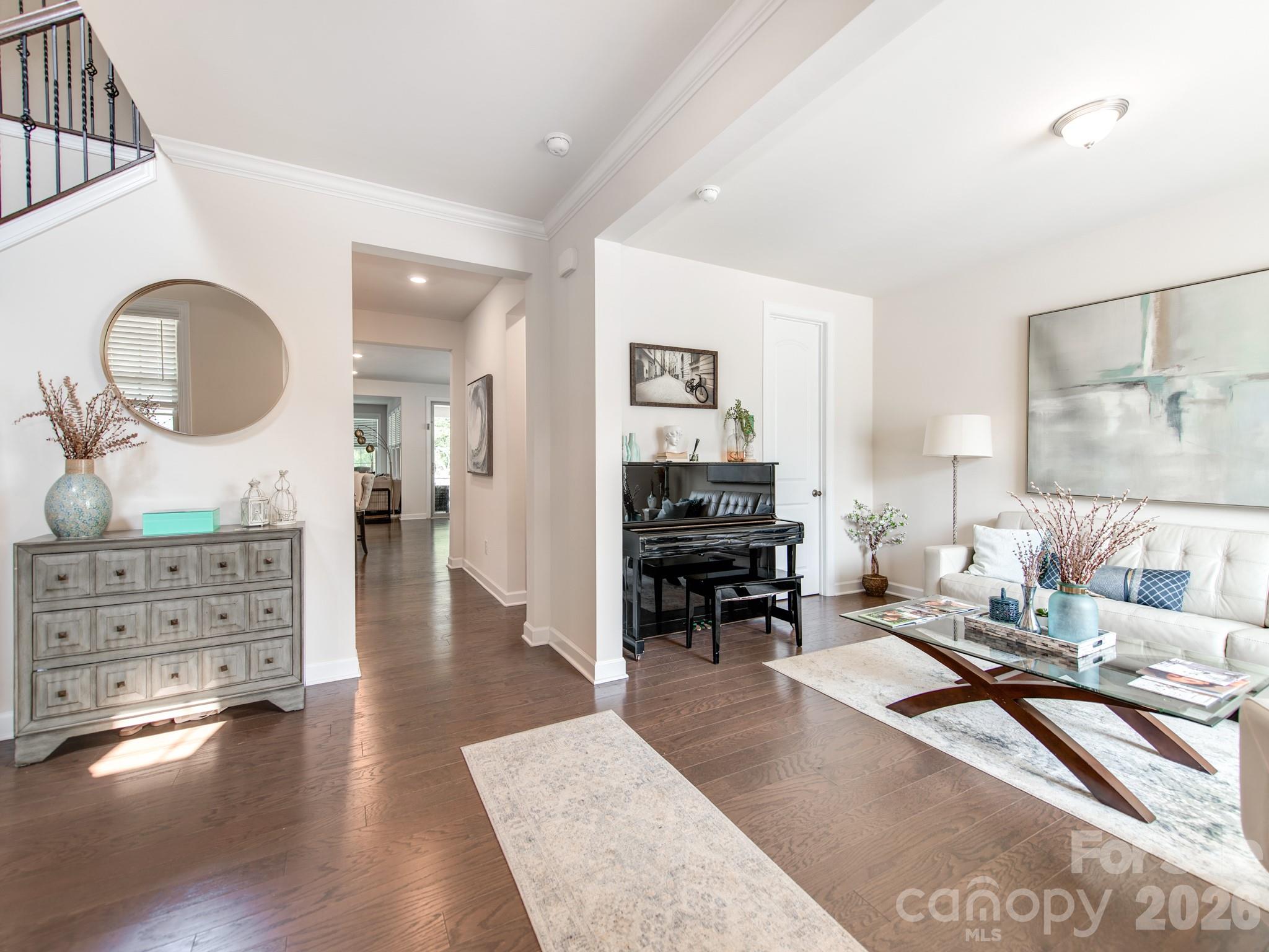 8022 Cornhill Avenue — Charlotte