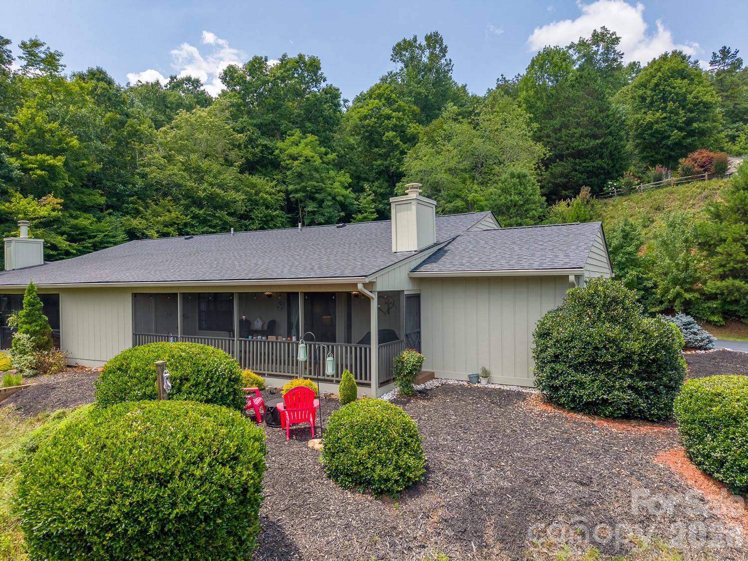 16A Willow View Drive — Franklin