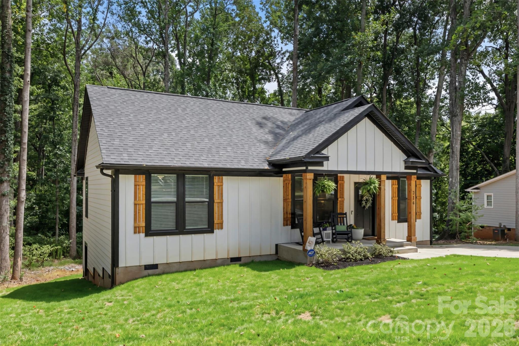 216 Briar Creek Road — Gastonia