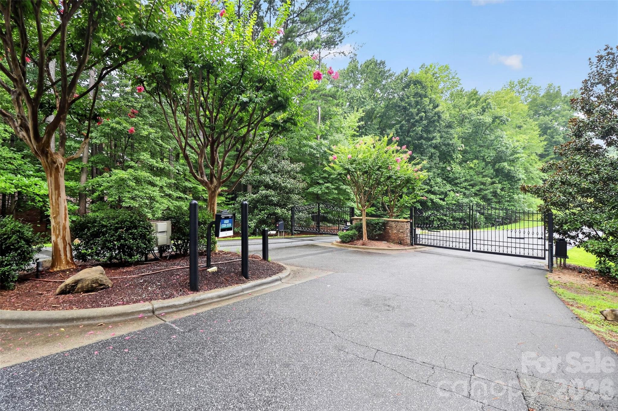 3746 George Court — Denver