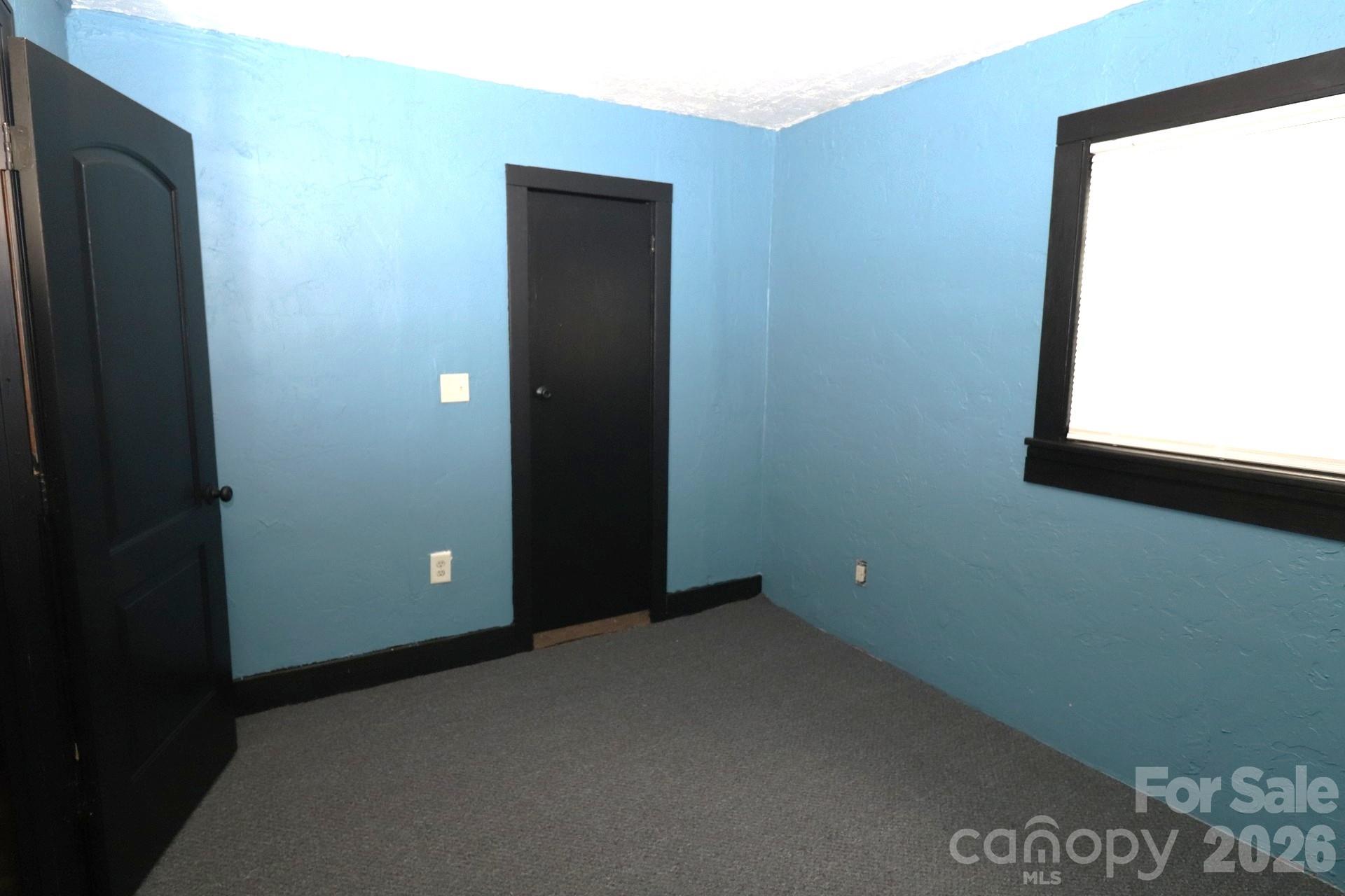 608 Westwood Circle — Gastonia
