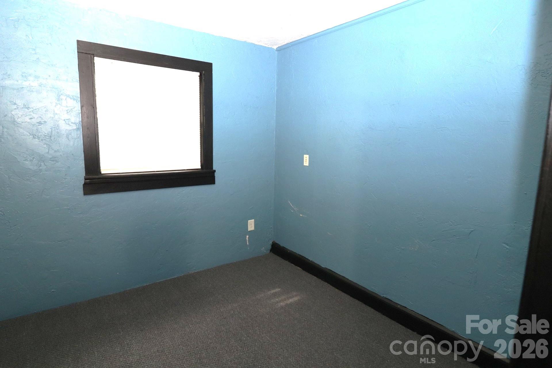 608 Westwood Circle — Gastonia