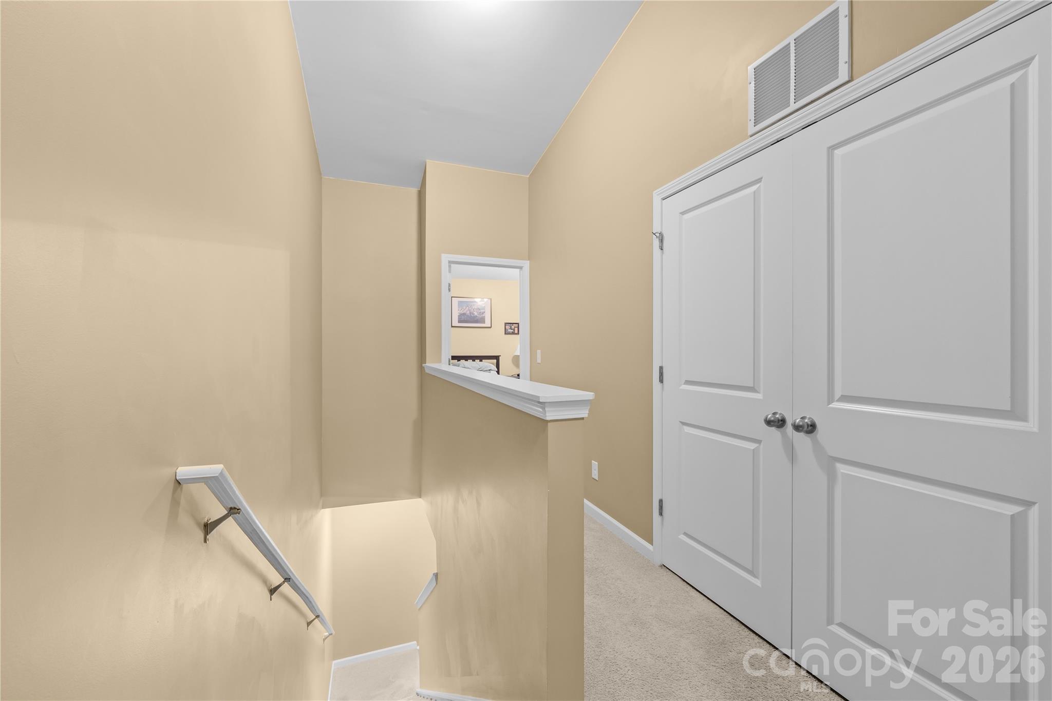 1209 Skywatch Lane #121 — Monroe