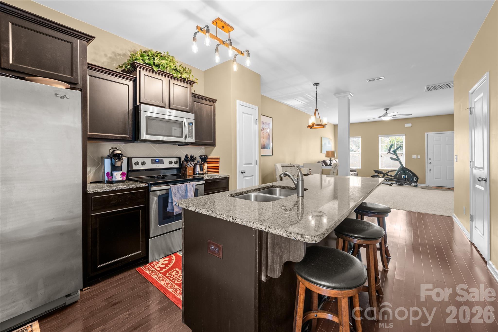 1209 Skywatch Lane #121 — Monroe
