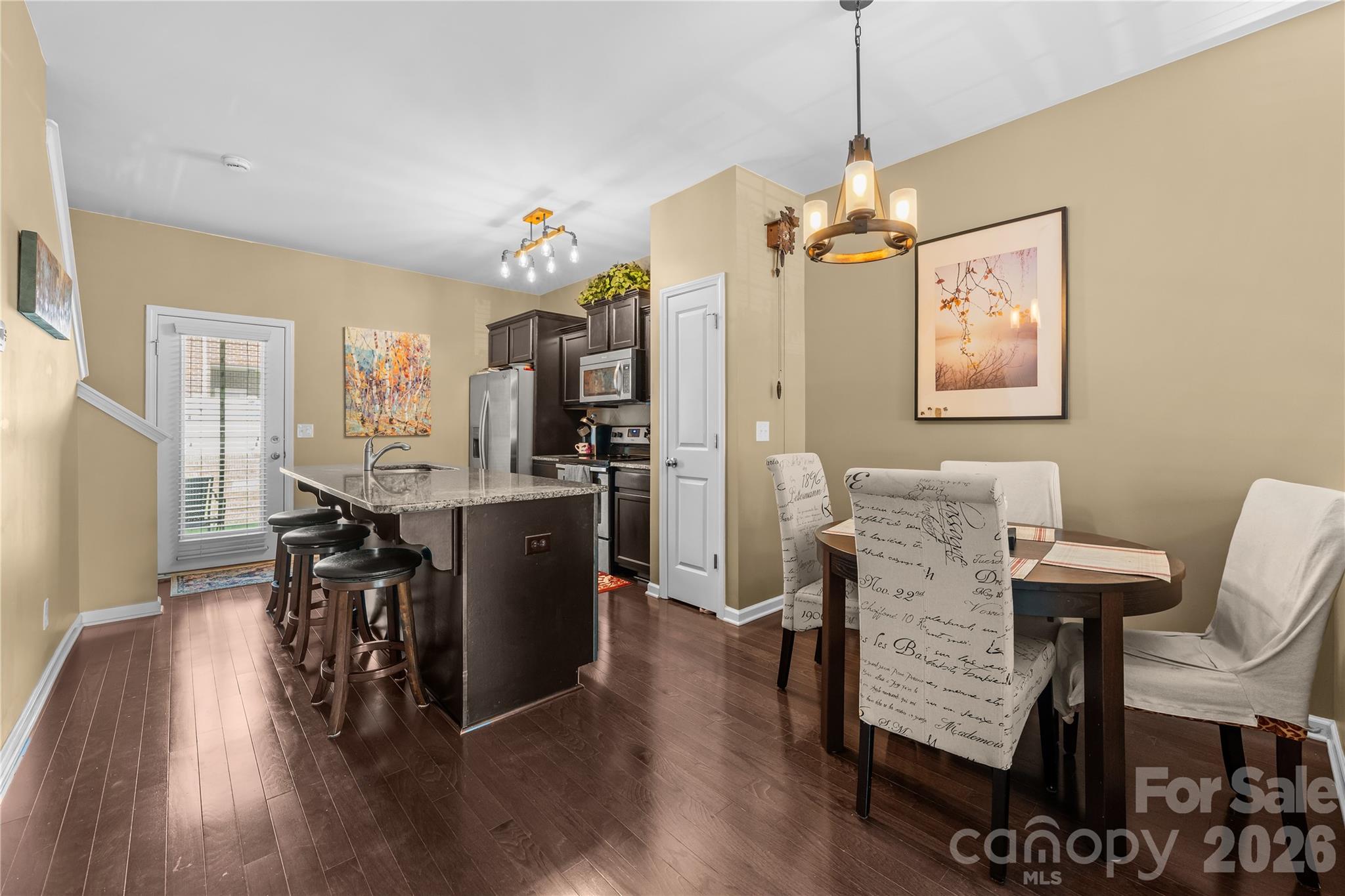 1209 Skywatch Lane #121 — Monroe
