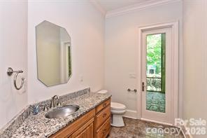 8680 Hills Dell Drive — Charlotte