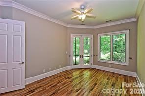 8680 Hills Dell Drive — Charlotte