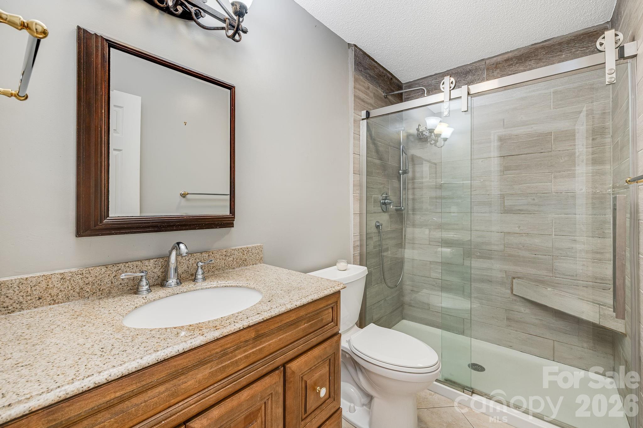 6 Arrowhead Lane — Weaverville