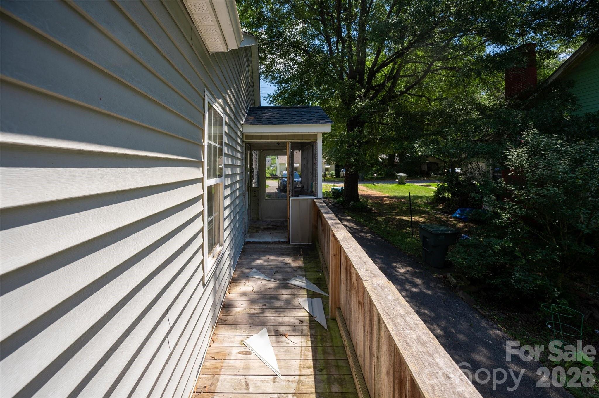 709 N Weldon Street — Gastonia