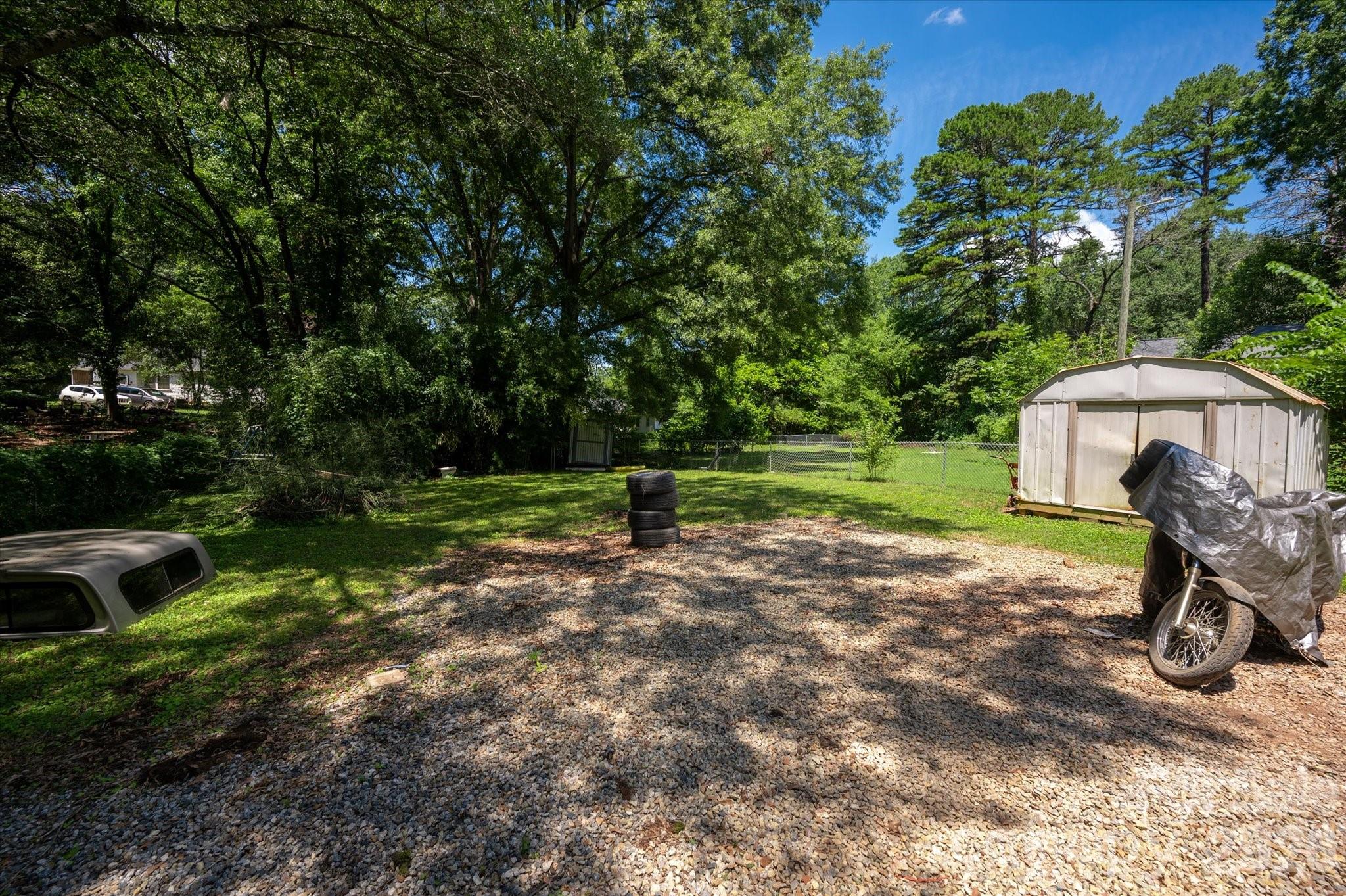 709 N Weldon Street — Gastonia