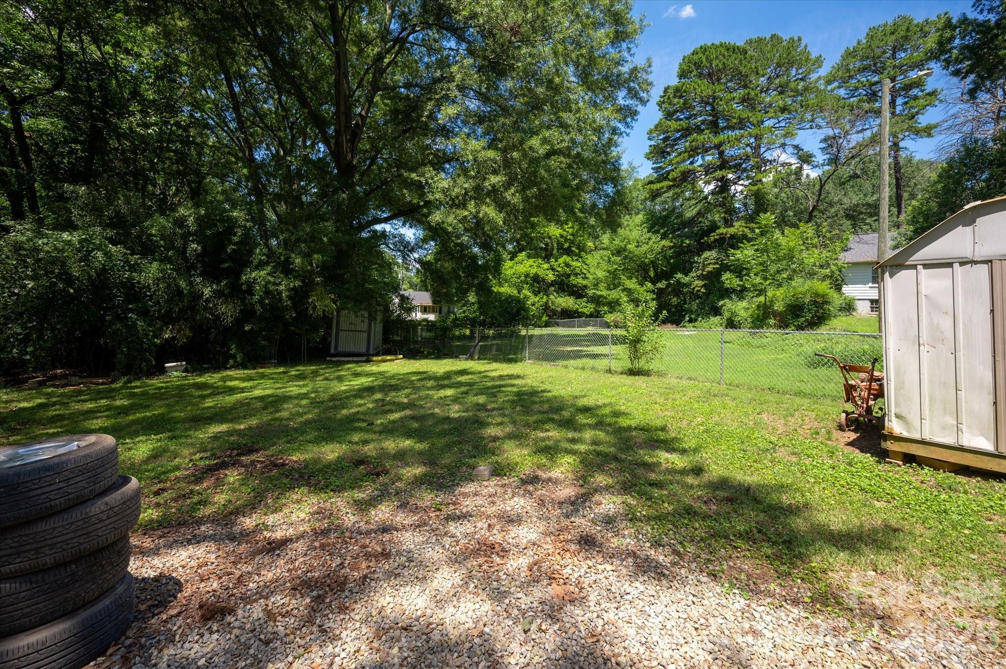 709 N Weldon Street — Gastonia