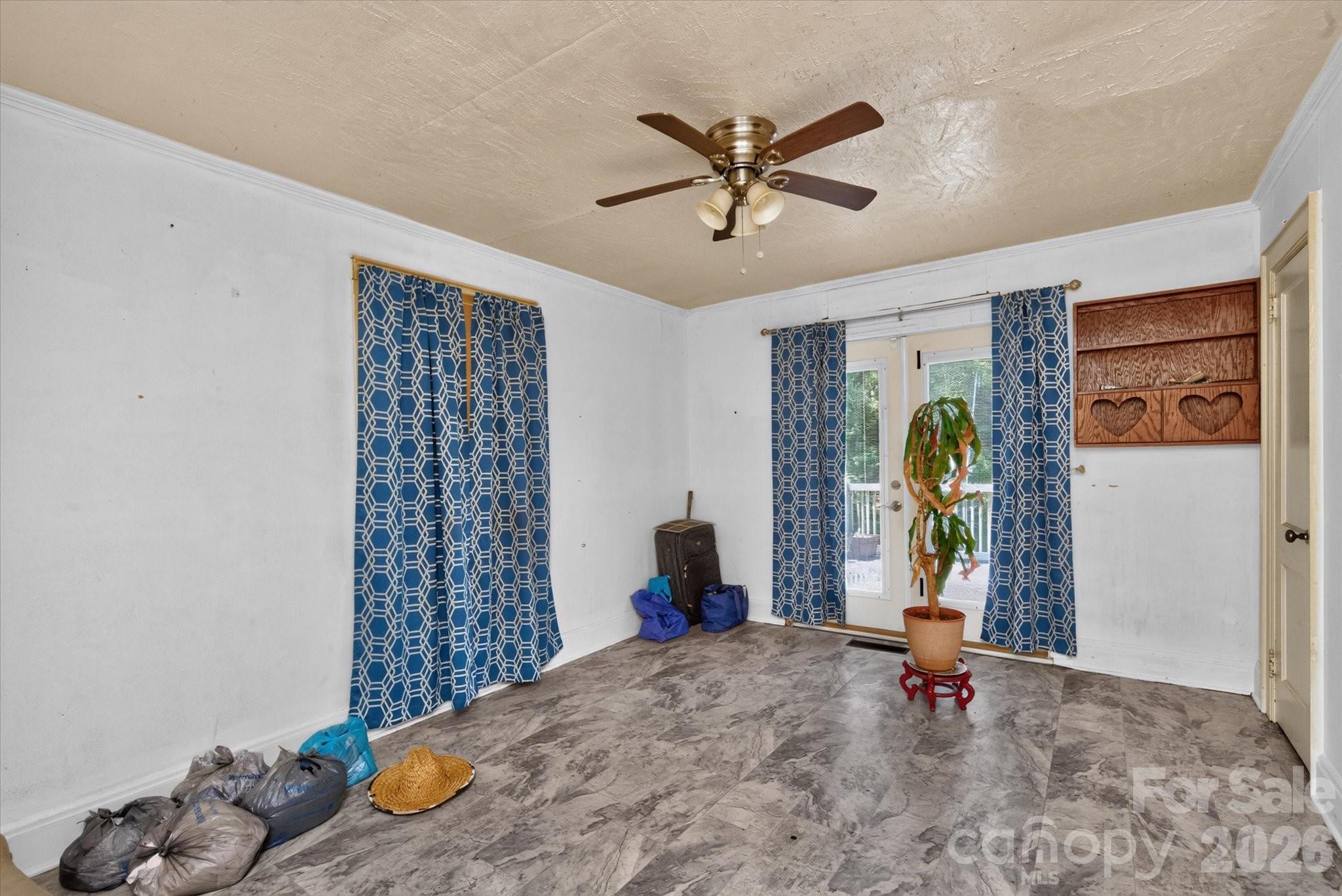 709 N Weldon Street — Gastonia
